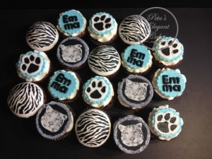 Tiger Themed Cupcakes, Animal Cupcakes, White Tiger Cupcakes, Tiger Print on Cupcakes