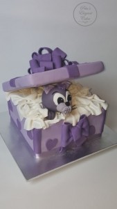 Present Box Cat Cake, KIds Cake, Occasion Birthday Cake, Purple Cakes, Cat Cakes, Kitten Cakes